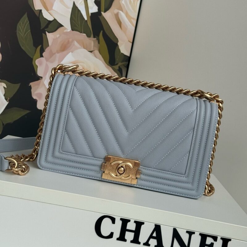 CHANEL LeBoy (MEDIUM SIZE) - Image 8