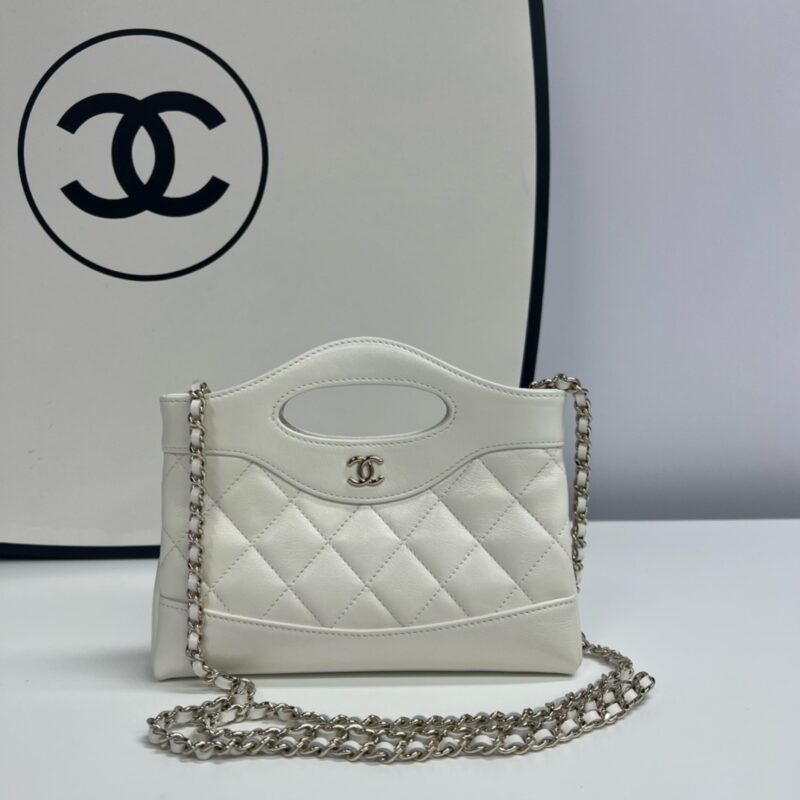 CHANEL 31BAG NANO - Image 6