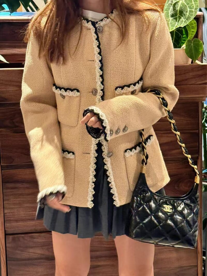 CHANEL 25A HOBO - Image 4