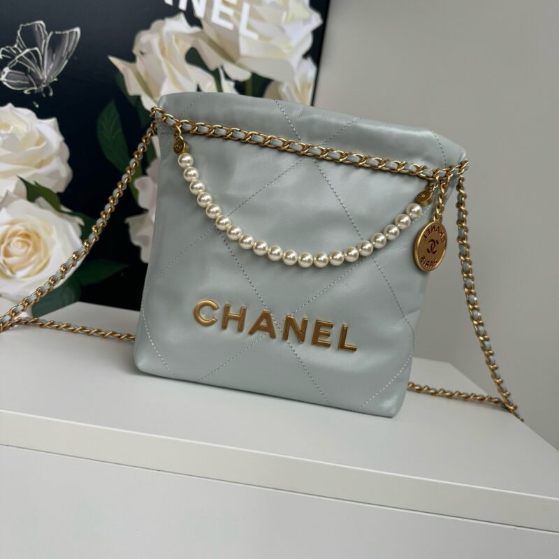 CHANEL 22BAG MINI - Image 13