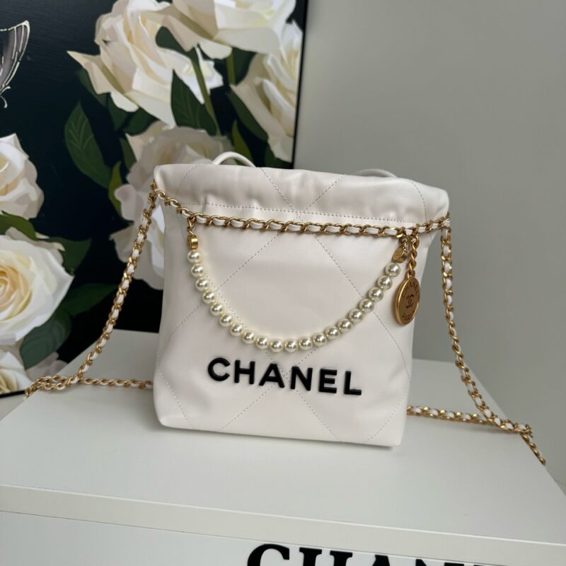 CHANEL 22BAG MINI - Image 9