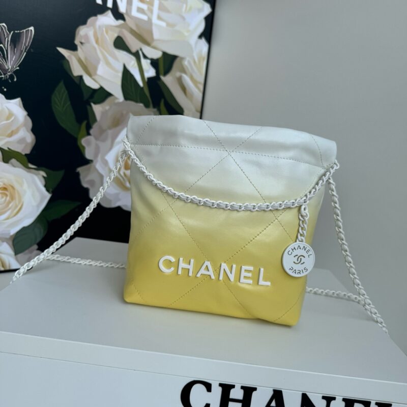 CHANEL 22BAG MINI - Image 4