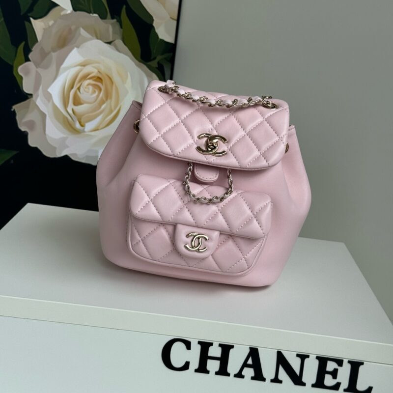 CHANEL 24P DUMA （MEDIUM SIZE） - Image 2