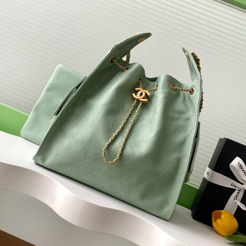CHANEL 25 BAG (MEDIUM SIZE) - Image 18