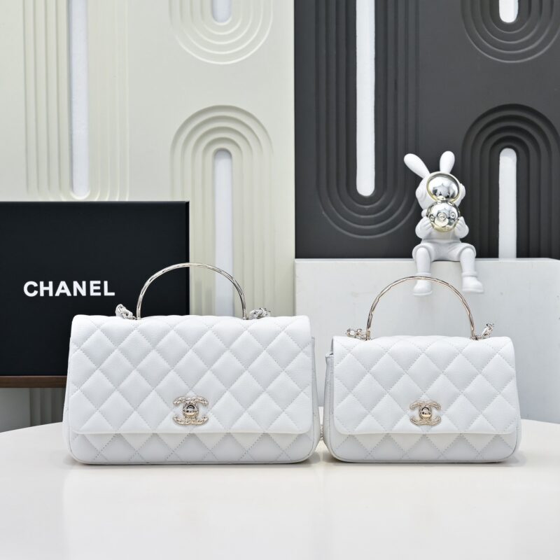 CHANEL COCO Handle - Image 5
