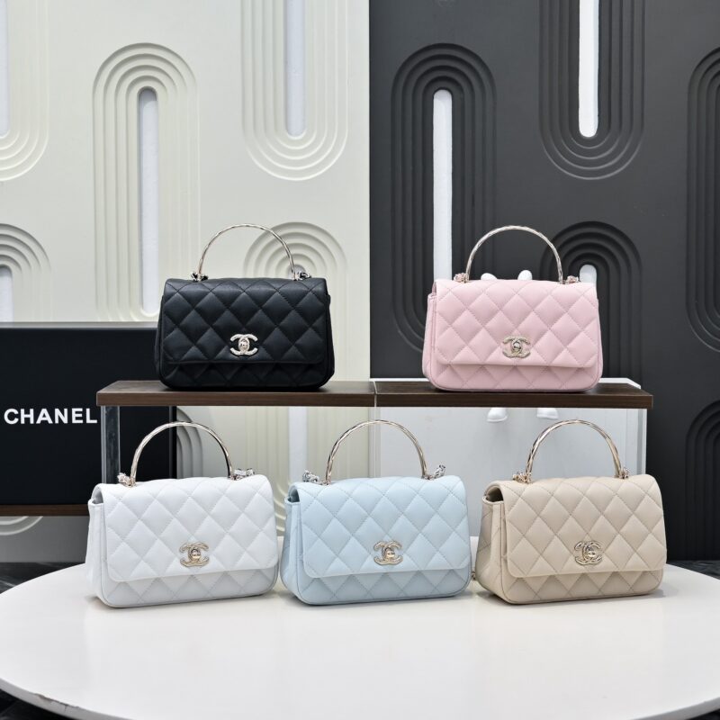 CHANEL COCO Handle - Image 2