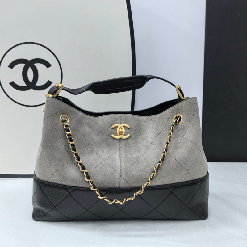 CHANEL 25A SHOPPING BAG - Image 5