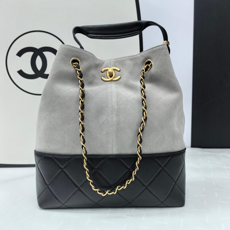 CHANEL 25A SHOPPING BAG - Image 4